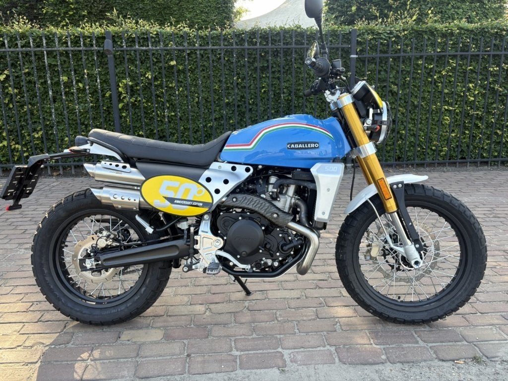 Fantic Caballero 500 (50e Anniversary), Motoren, Fantic, Minimaal motorrijbewijs A2, ABS, Handgeschakeld