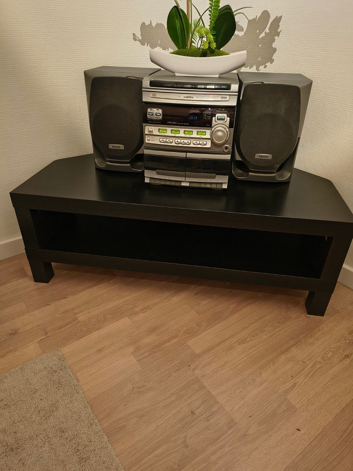 Meuble TV, Enlèvement