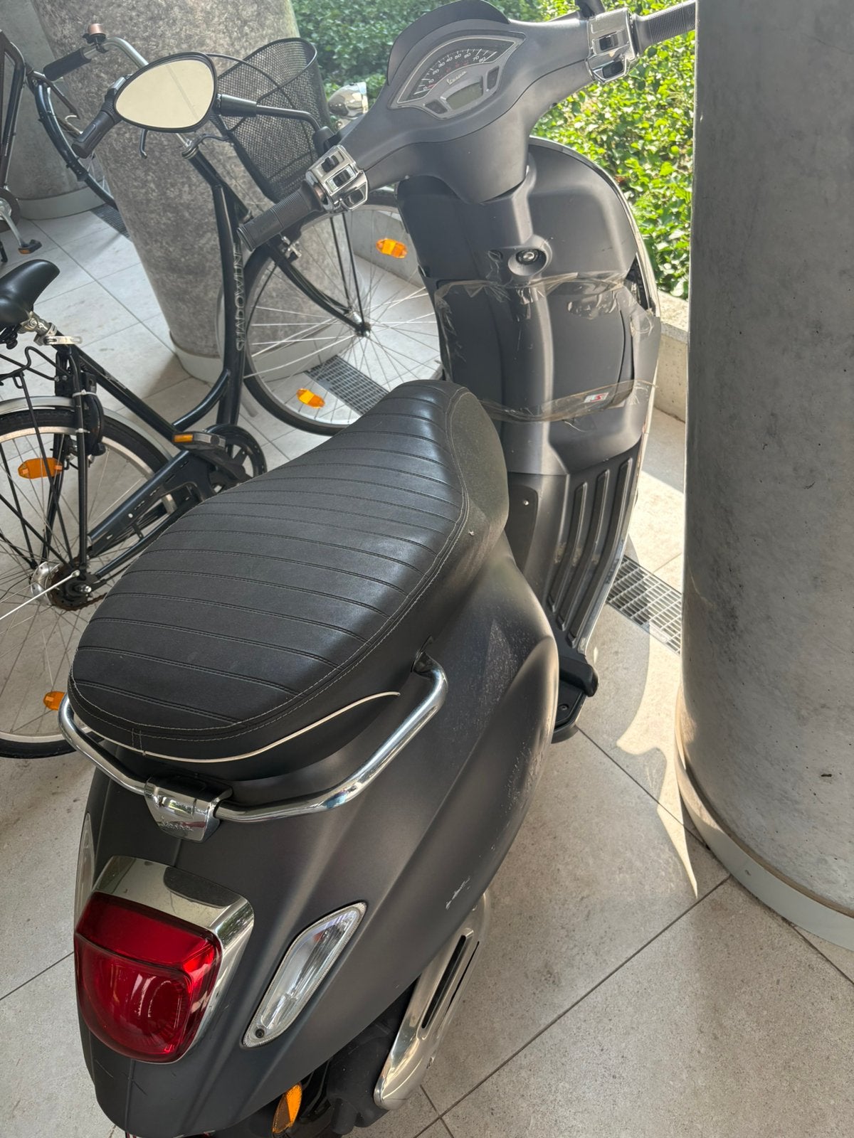 Vespa sprint te koop a klasse, Fietsen en Brommers, Ophalen