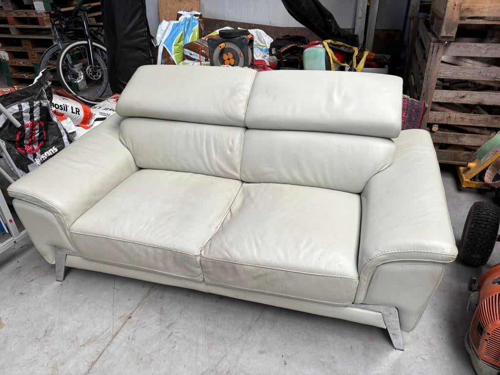 Zetel Chateau D'Ax wit leer, Huis en Inrichting, Ophalen, Gebruikt, 150 tot 200 cm, Tweepersoons