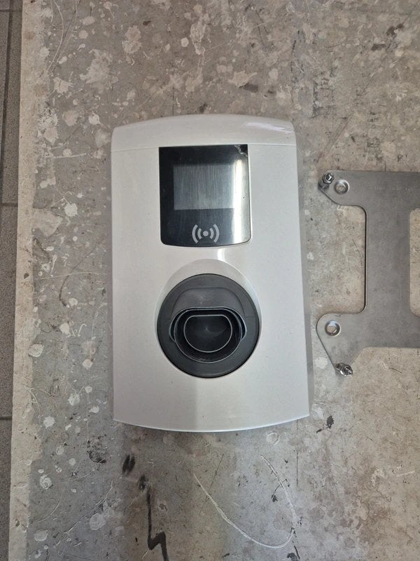 Alfen Eve Single Pro-line 11 kW laadstation — driefasig, Ophalen of Verzenden, Gebruikt, Laadpaal en Laadkabel
