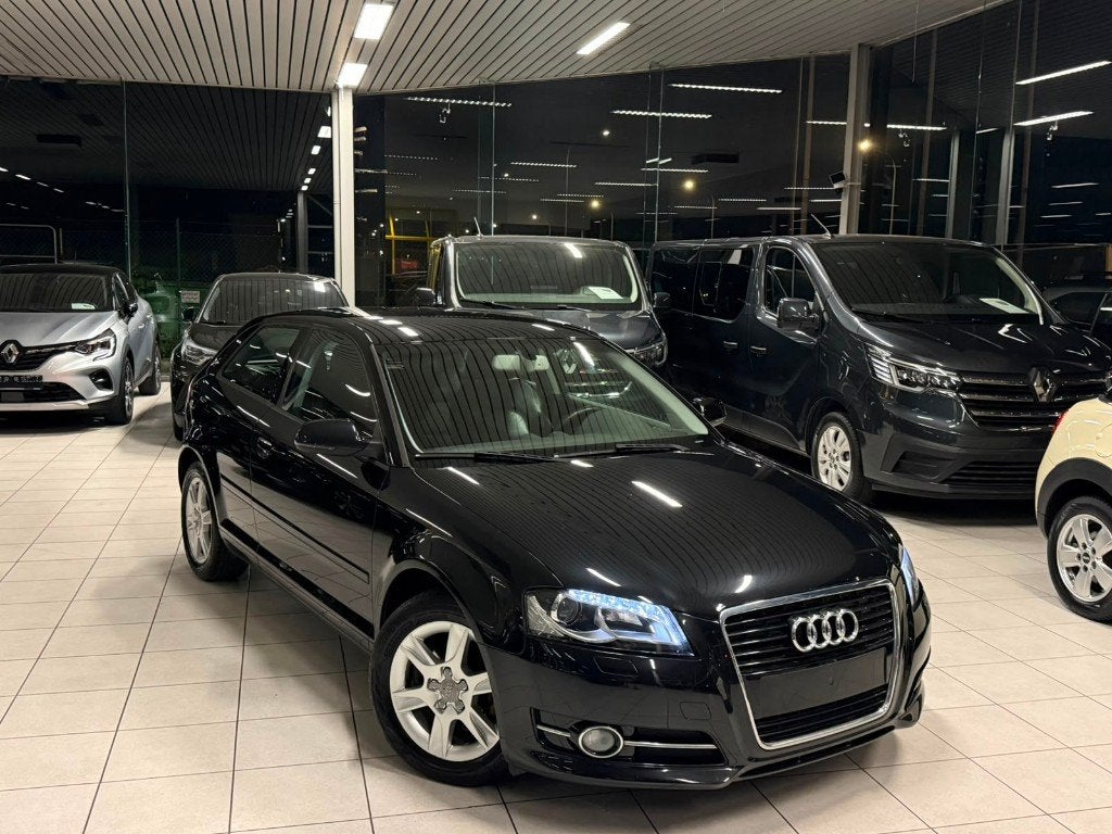 Audi A3 1.2i Benzine 77kW Euro 5, Auto's, Euro 5, Automatische klimaatregeling, https://public.car-pass.be/vhr/cde3bf85-2f6e-4aee-b3d0-f13382812a31