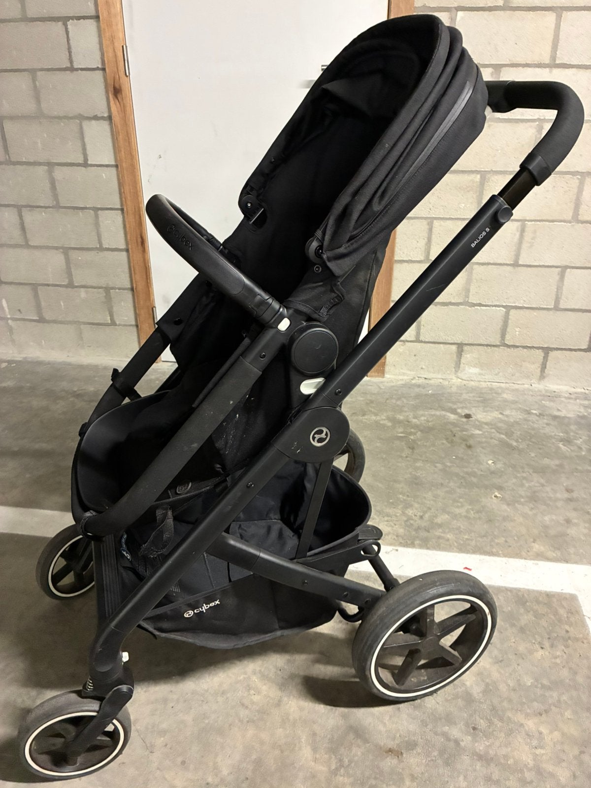 Buggy 2 pièces en très bon état d'une valeur de 590€ ✅, Enlèvement, Comme neuf