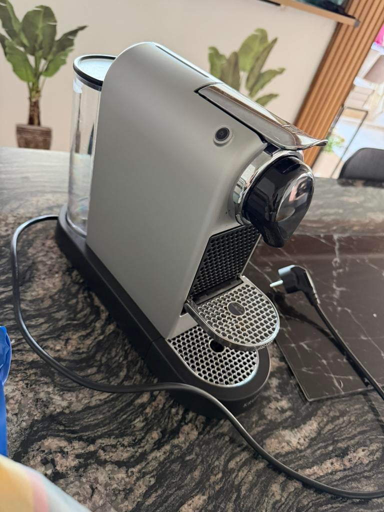 Nespresso krups te koop in heel goede staat, Ophalen, Zo goed als nieuw