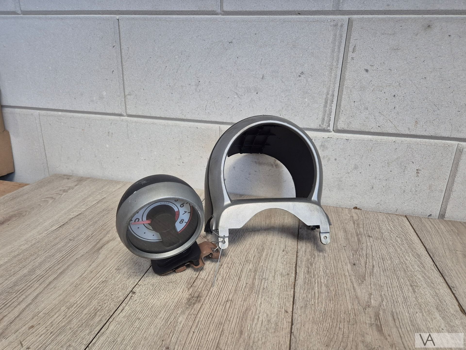 Toerenteller set van Peugeot 107 Citroen C1 Toyota Aygo €50, Gebruikt, -, -, Ophalen of Verzenden