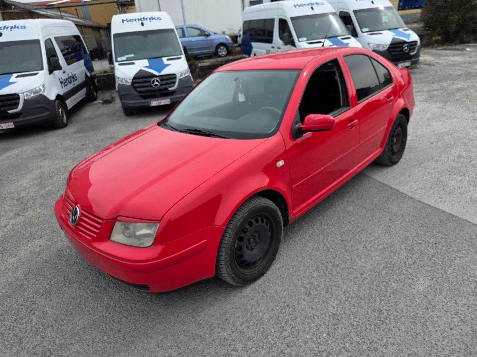 vw Bora 1.9tdi 115ch#Clim#Demarre et roule très bien, Auto's, Stof, 4 cilinders, Bedrijf, Radio