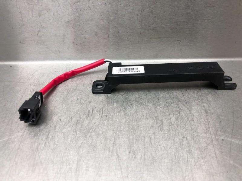KEYLESS ACCESS ANTENNE Kia Stonic (YB) (01-2017/-), Dhr. M. Roggen, Marinus@Japoto.nl, Stadsweg 37 37
9917 PV  WIRDUM GR., NL