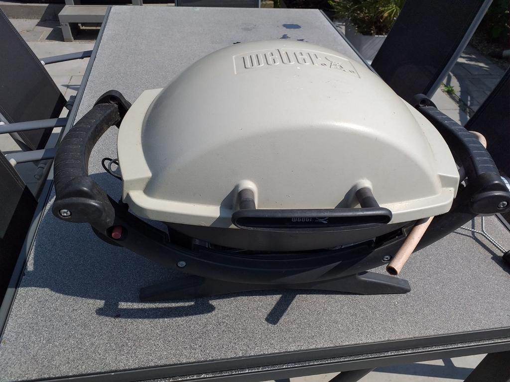 Bbq op gas weber, Ophalen