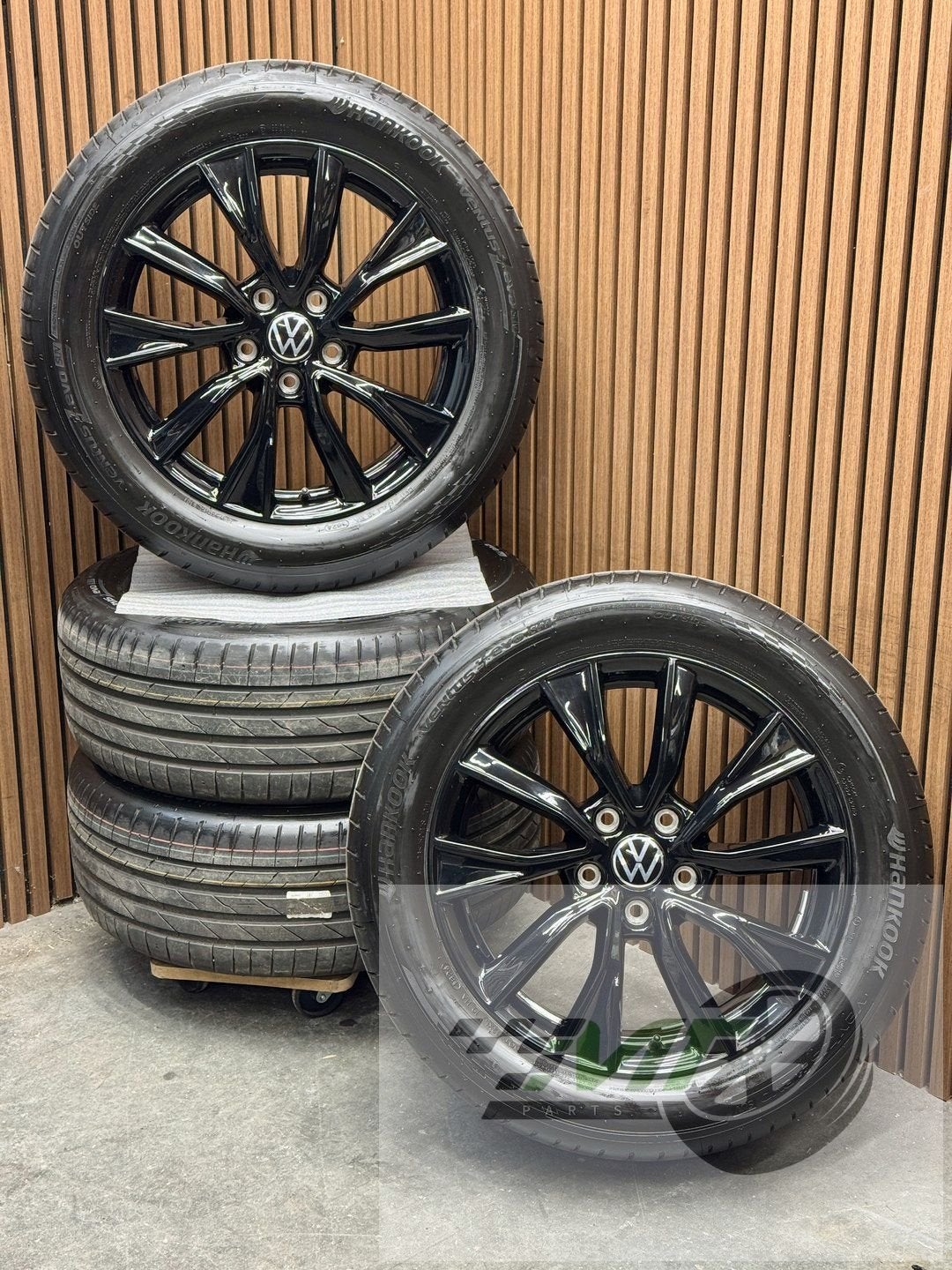 18" Vw T7 T6 Multivan California TOSHIMA BLACK NEW BTW OEM, Auto-onderdelen, 18 inch, -, -, Banden en Velgen