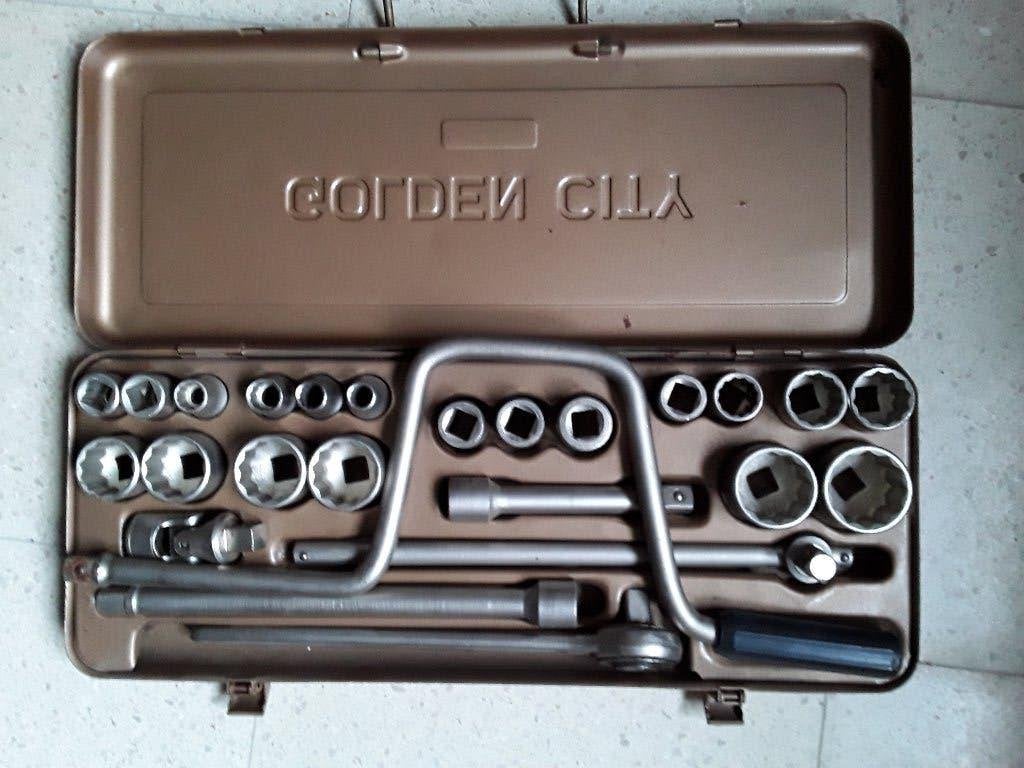 DOPSLEUTELSET GOLDEN CITY, Doe-het-zelf en Bouw, Gereedschap | Handgereedschap, Ophalen, Zo goed als nieuw