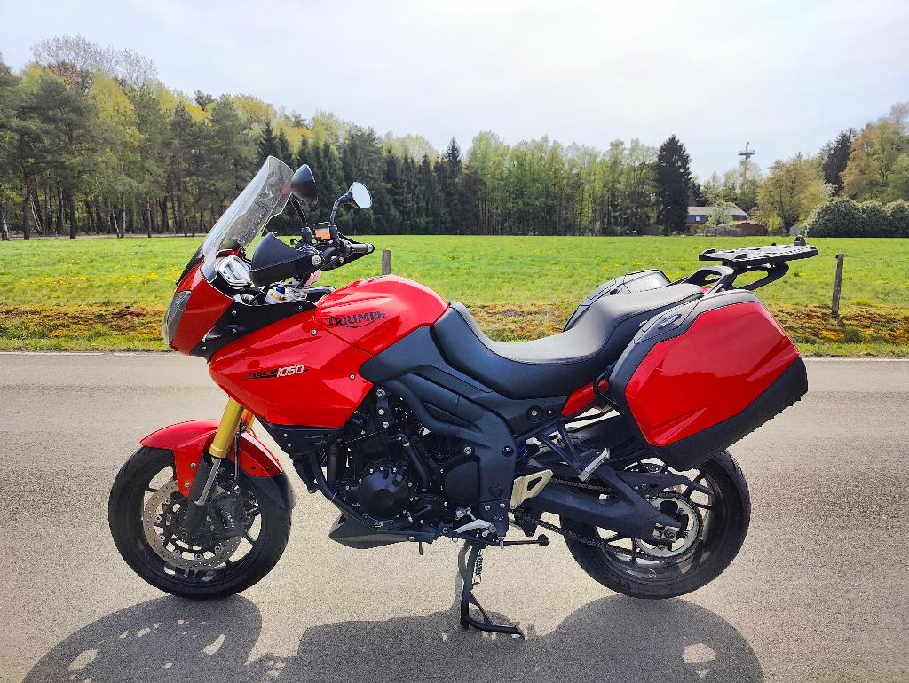 Triumph Tiger 1050, Motoren, Motoren | Triumph, 1049 cc, Occasion, Motorrijbewijs A, 3 cilinders
