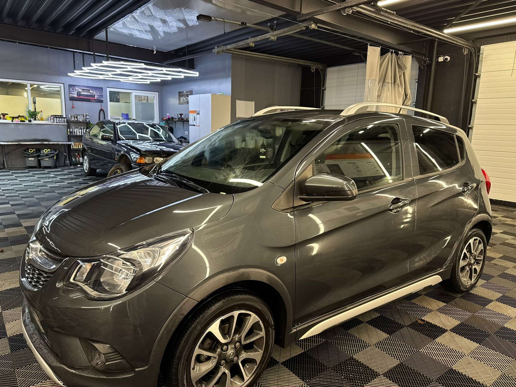 Opel Karl 1.0 Rocks bj. 2019 121000km Euro 6, Auto's, 4 zetels, Gebruikt, Euro 6, Bedrijf