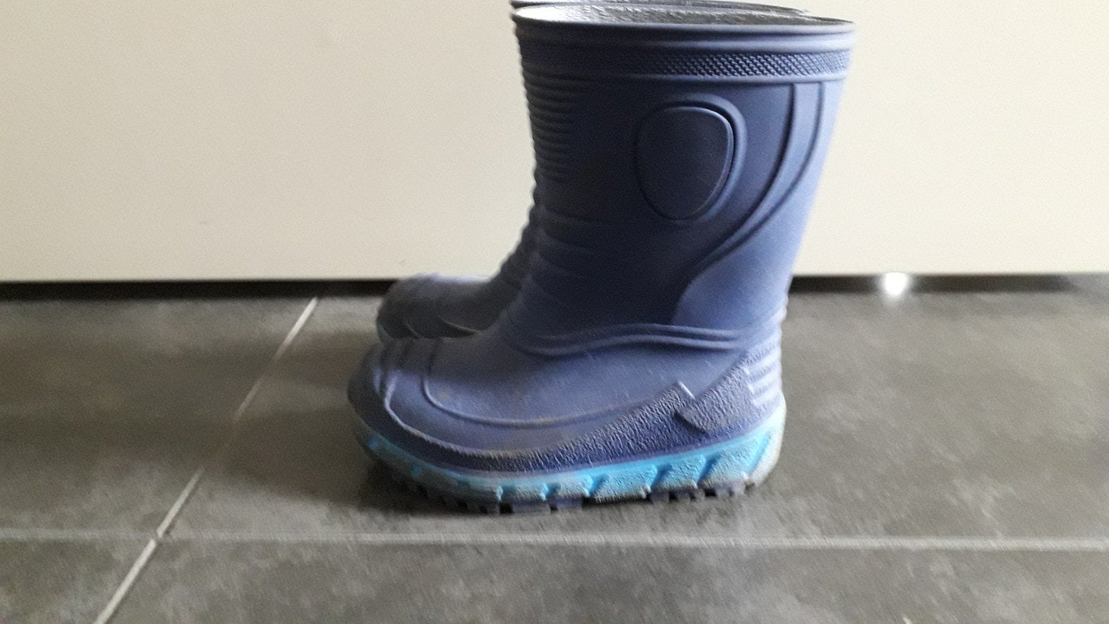 regenlaarzen maat 22/23, Ophalen