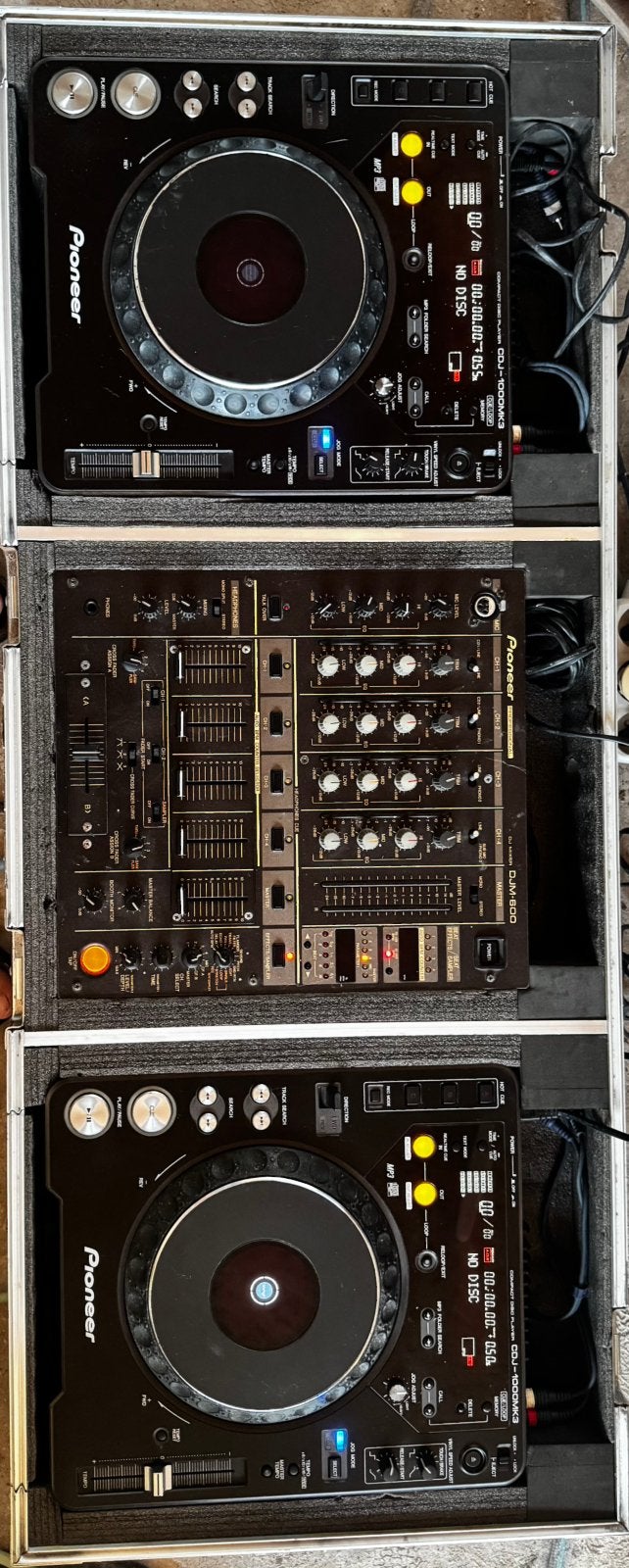 Pioneer CDJ-1000MK3 (2x) + DJM-600 mixer – in flightcase, Muziek en Instrumenten, Ophalen, Zo goed als nieuw, Pioneer
