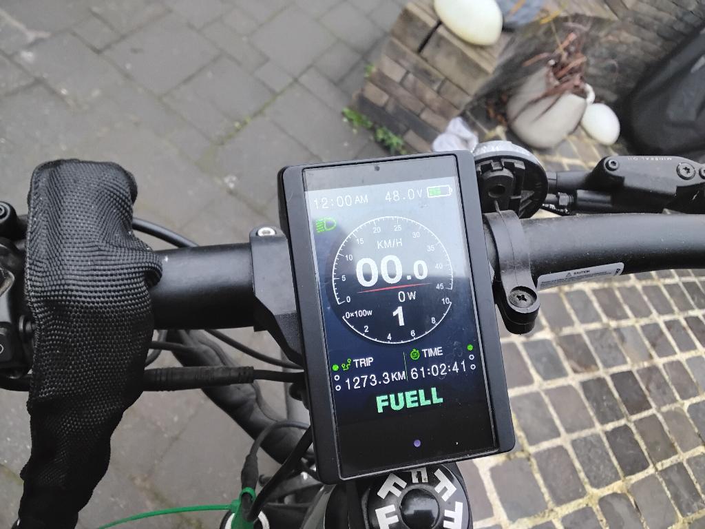 Fuell, Enlèvement
