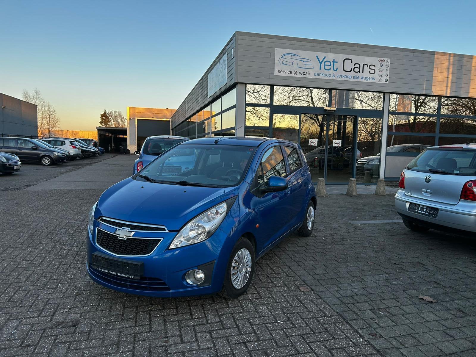Chevrolet spark benzine met keuring verkoop en garantie, Auto's, Euro 5, Stof, 50 kW, Zwart