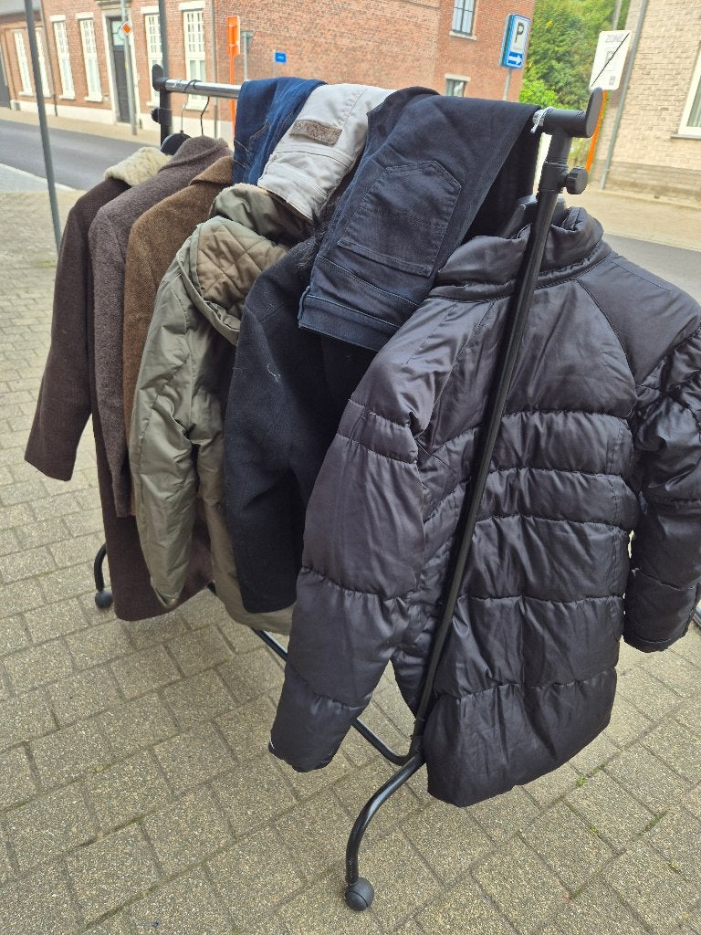 Schoenen kleding jassen 2hands in goede staat, Ophalen