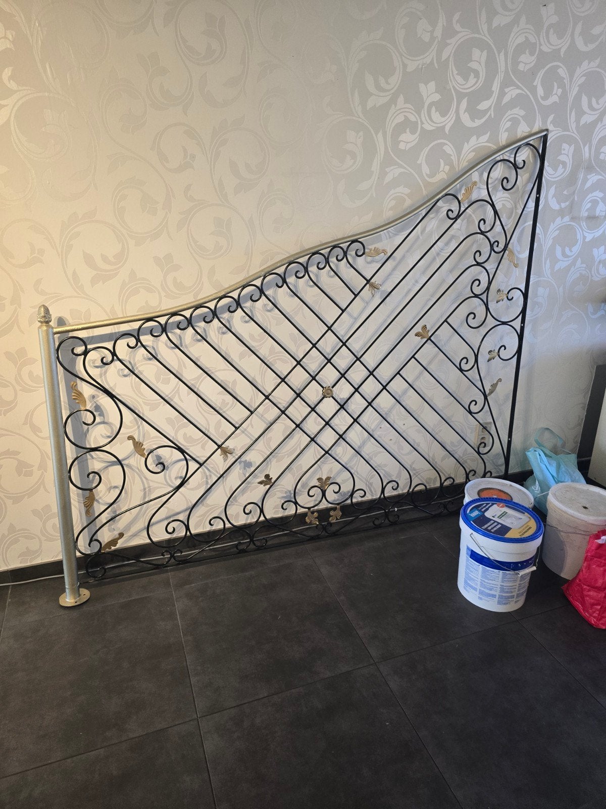 Gratis af te halen – smeedijzeren trapleuning 2,10 m x 1,80, Ophalen
