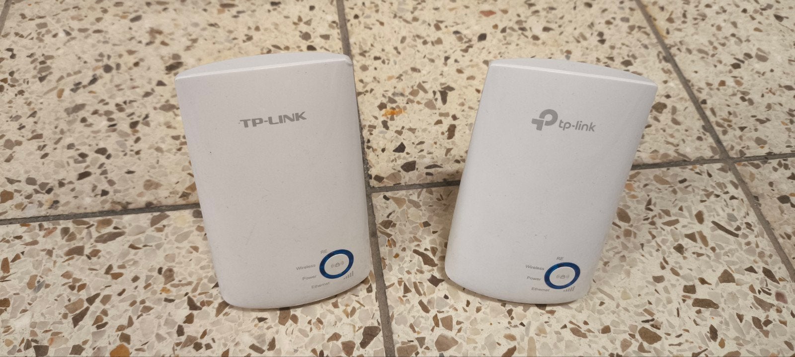 Set van 2x TP-Link TL-WA850RE Wi-Fi Range Extender (300Mbps), Computers en Software, WiFi-versterkers, Ophalen