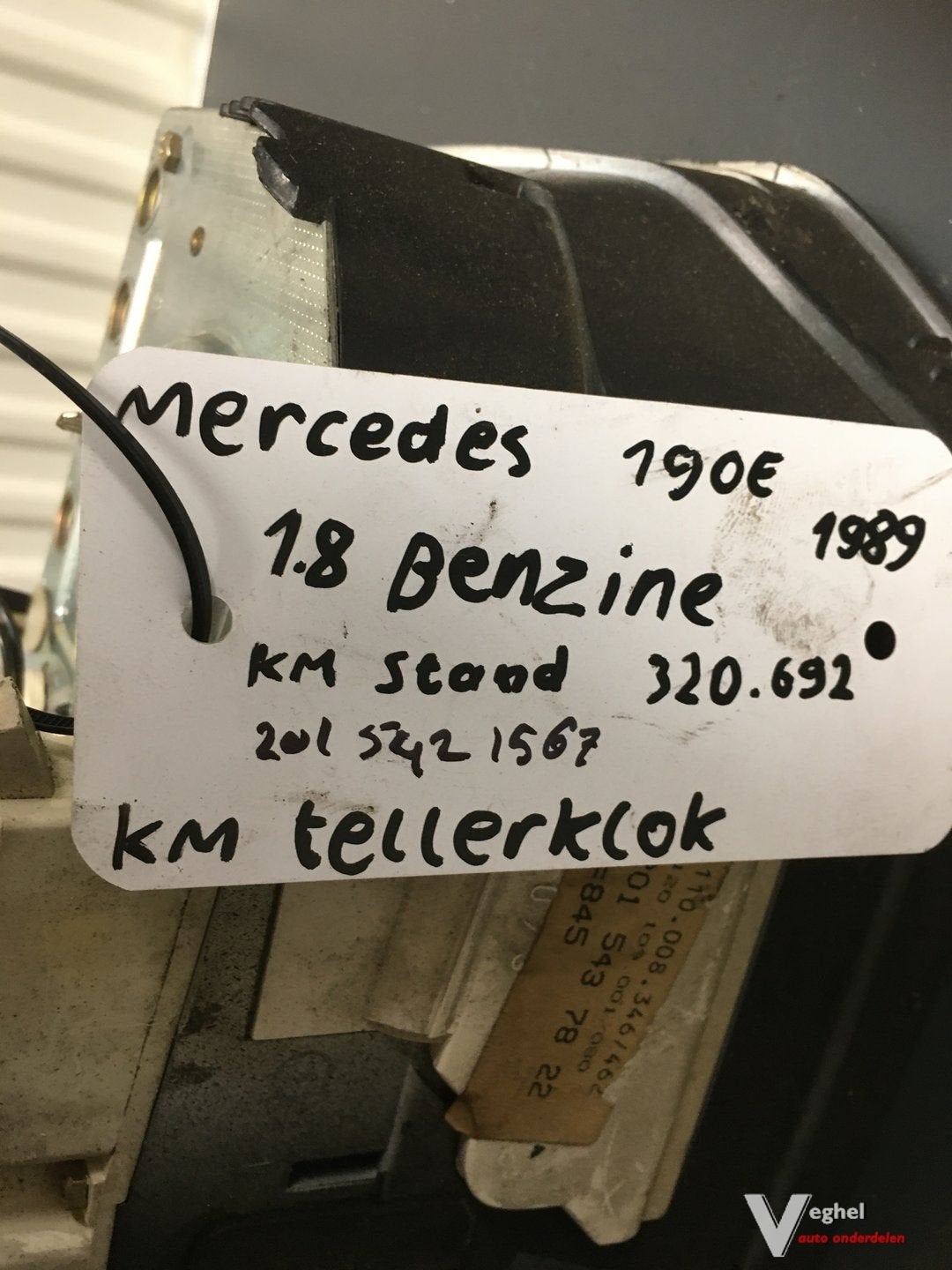 Mercedes W201 1989  1.8  Benzine      Km Tellerklok    nr:20, -, Utilisé, -, -