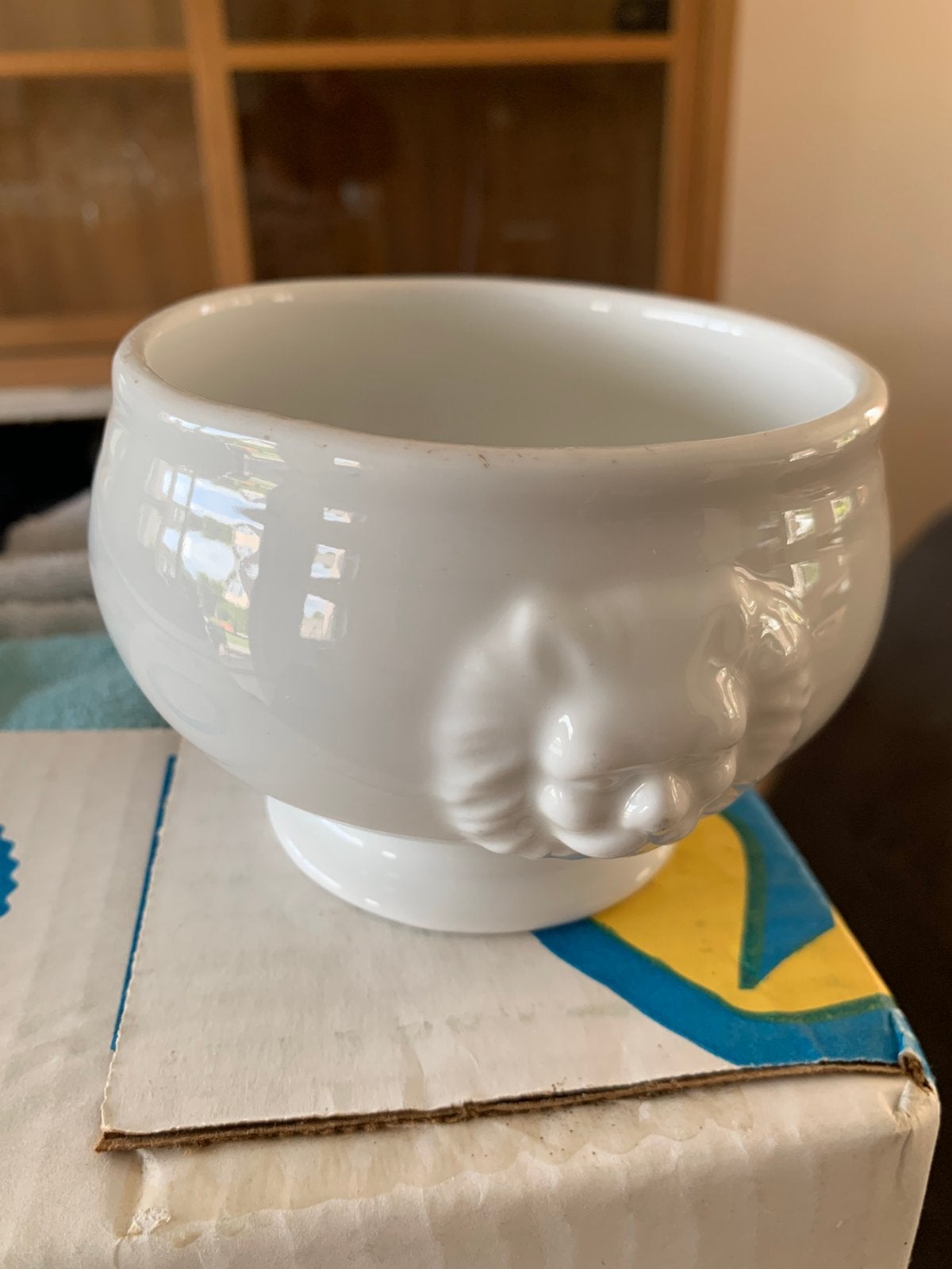 16 sacs à soupe en porcelaine à tête de lion, Enlèvement ou Envoi, Utilisé, Autres styles, Récipient(s)