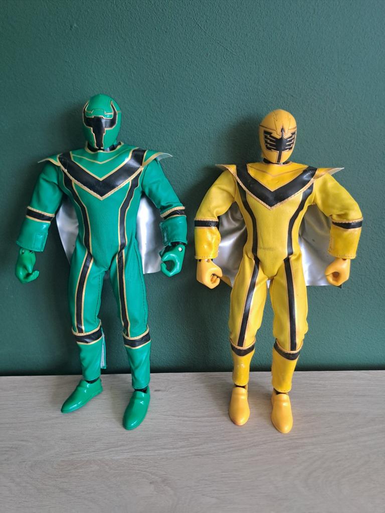 Vintage Bandai 2005 Power Rangers, Enlèvement