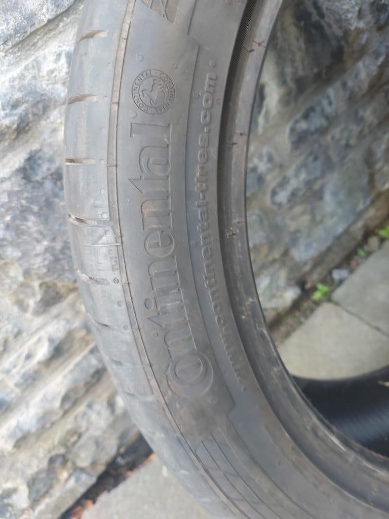 2 banden 235/45 R19 95V - Continental SportContact 5 SSR MOE, Ophalen
