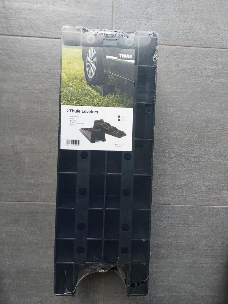 Splinternieuwe levelers van Thule, Caravans en Kamperen, Ophalen
