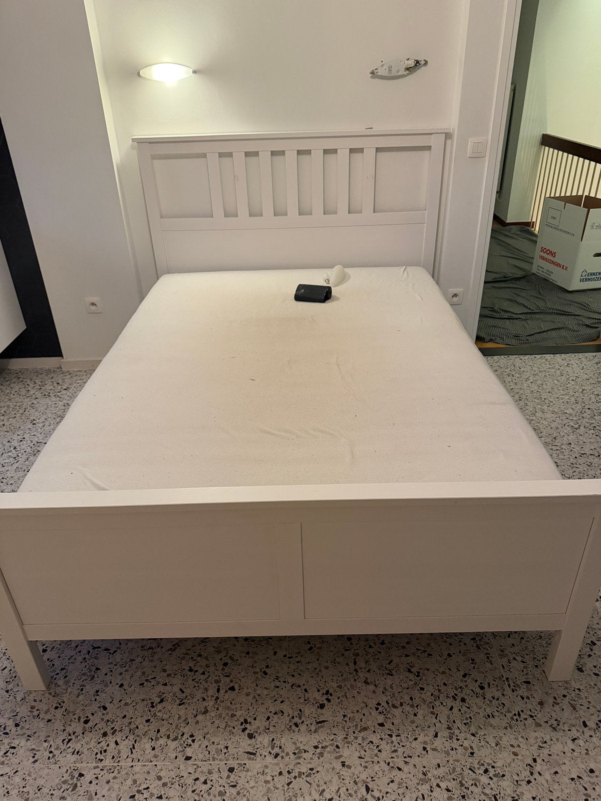 Bedframe met lattenbodem, Huis en Inrichting, Ophalen, Gebruikt, Wit, 140 cm