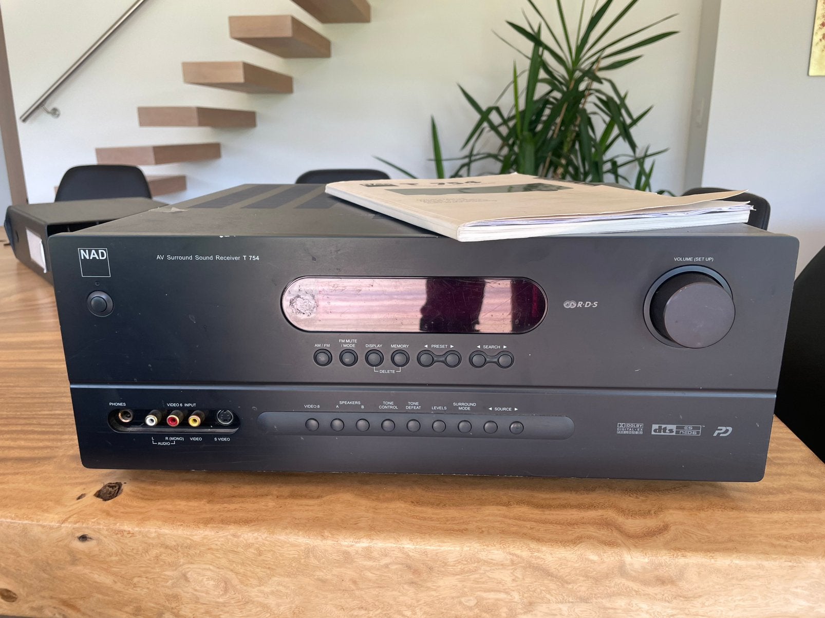 Ampli Home Cinéma NAD, Enlèvement, Utilisé