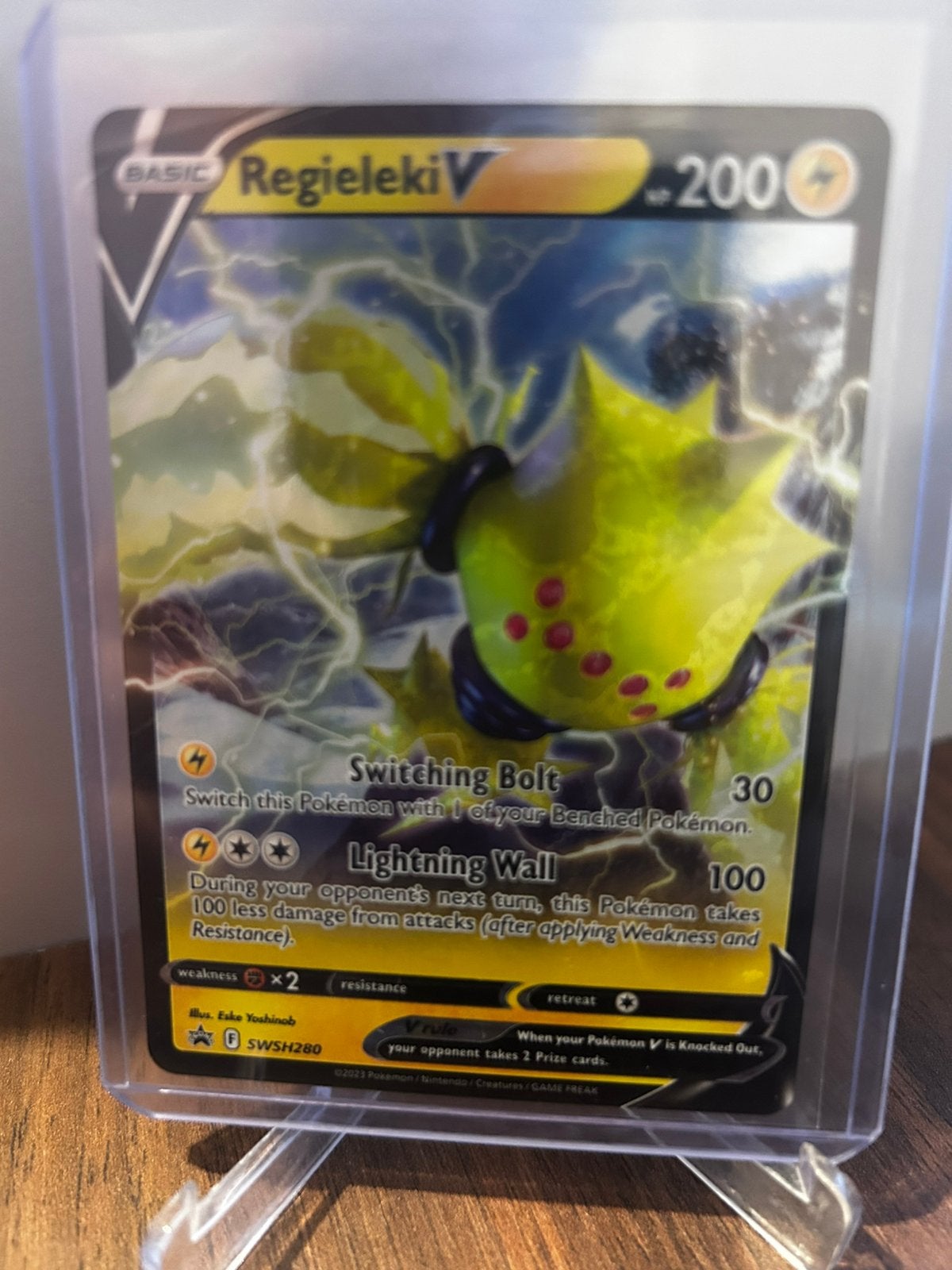 Pokemon regieleki v promo, Enlèvement ou Envoi, Comme neuf, Booster