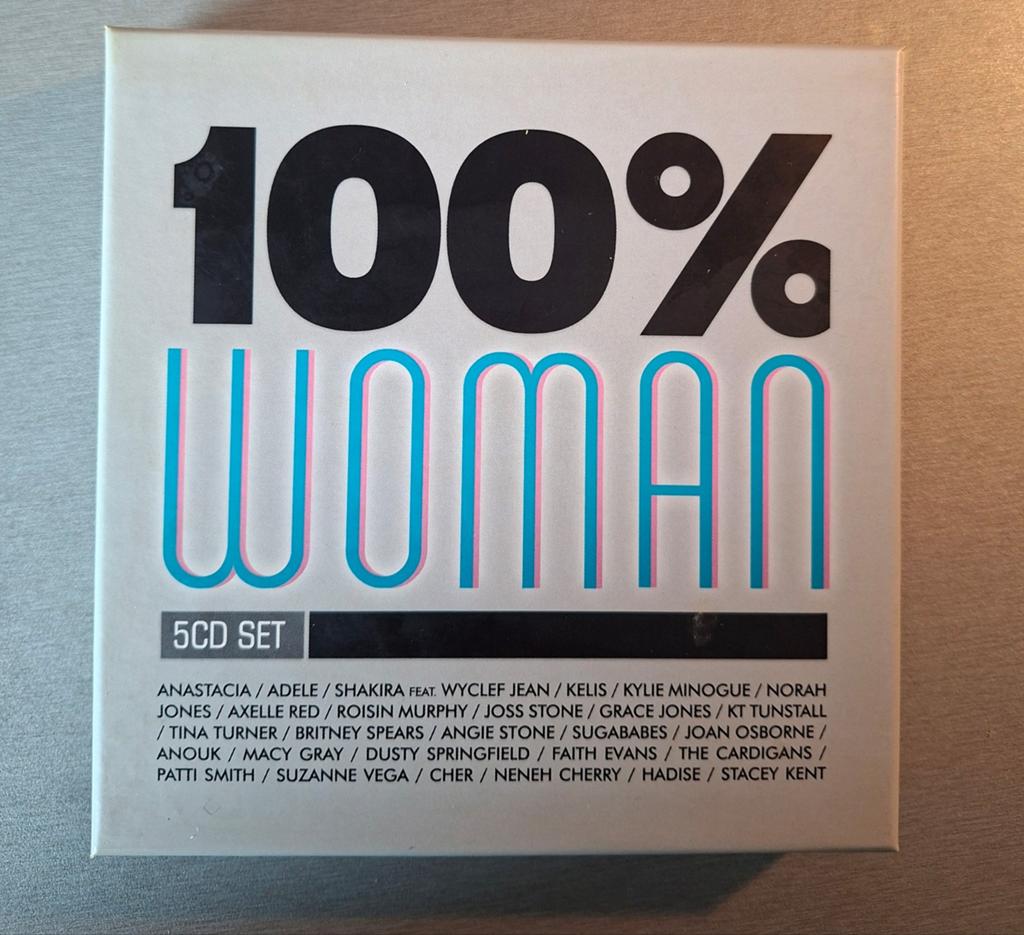 Boîte de 5 CD. 100 % femme (EMI)., Enlèvement ou Envoi
