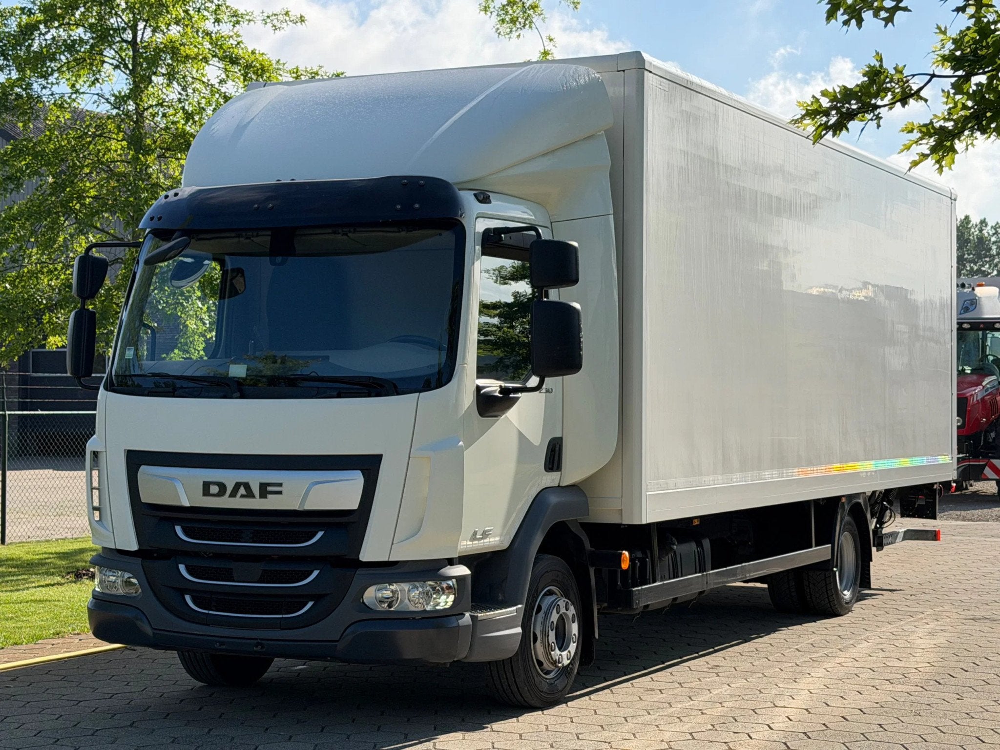 DAF H4SN3 (année de construction 2022), Euro 6, 6 cylindres, Automatique, 390 ch