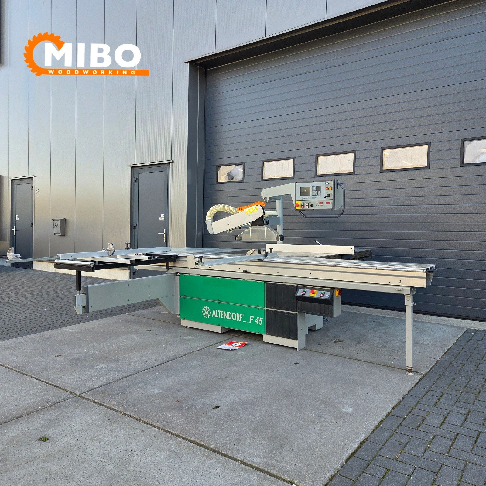 Altendorf F45 Formaatzaag 3800mm 3assen 2x220 of 380v
