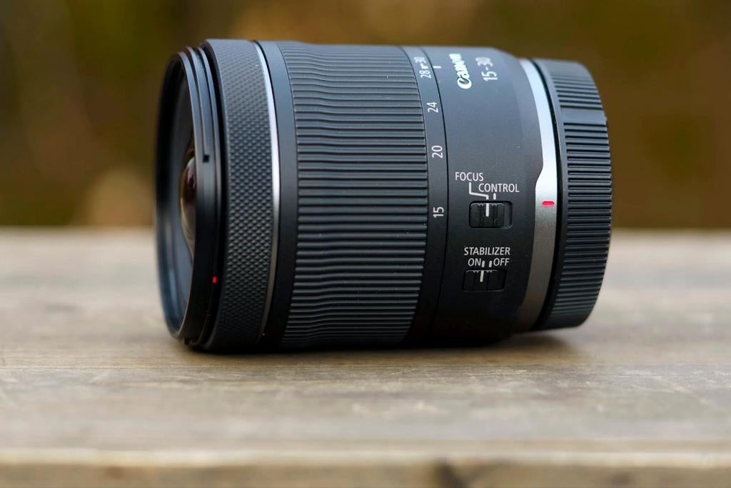 Objectif Canon RF 15-30mm f/4.5-6.3 IS STM – NEUF, Enlèvement, Neuf, Objectif grand angle, Zoom