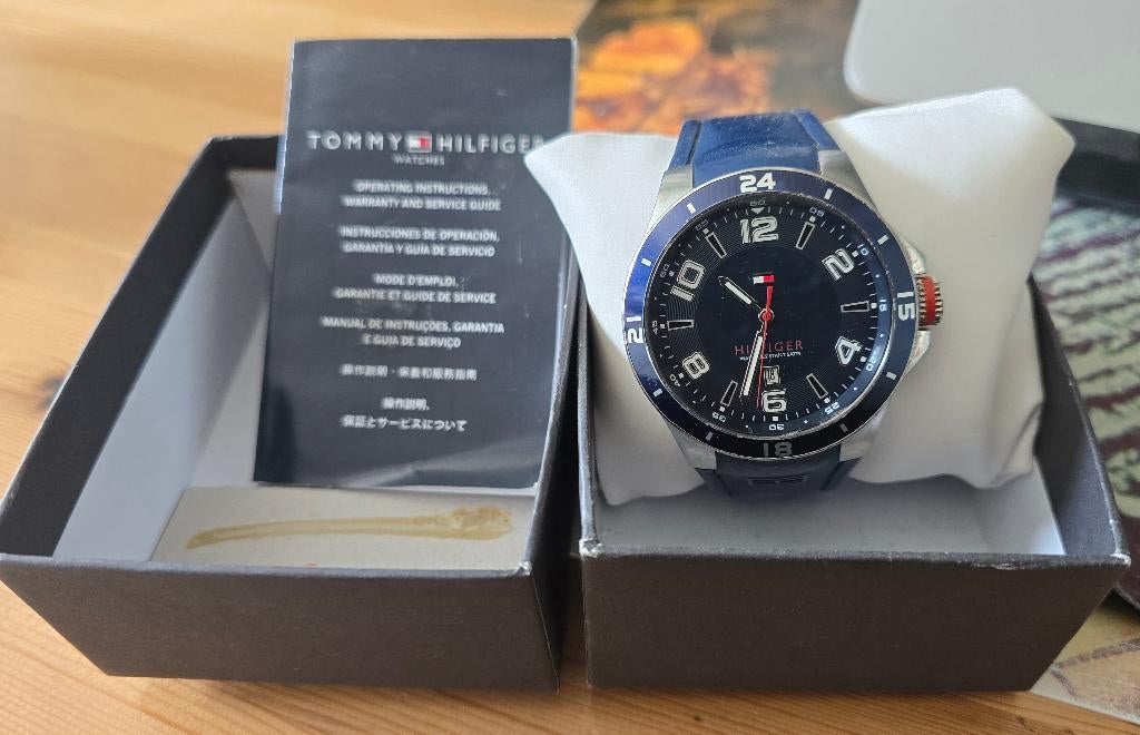 herenuurwerk, Handtassen en Accessoires, Horloges | Heren, Staal, Polshorloge, Kunststof, Zo goed als nieuw