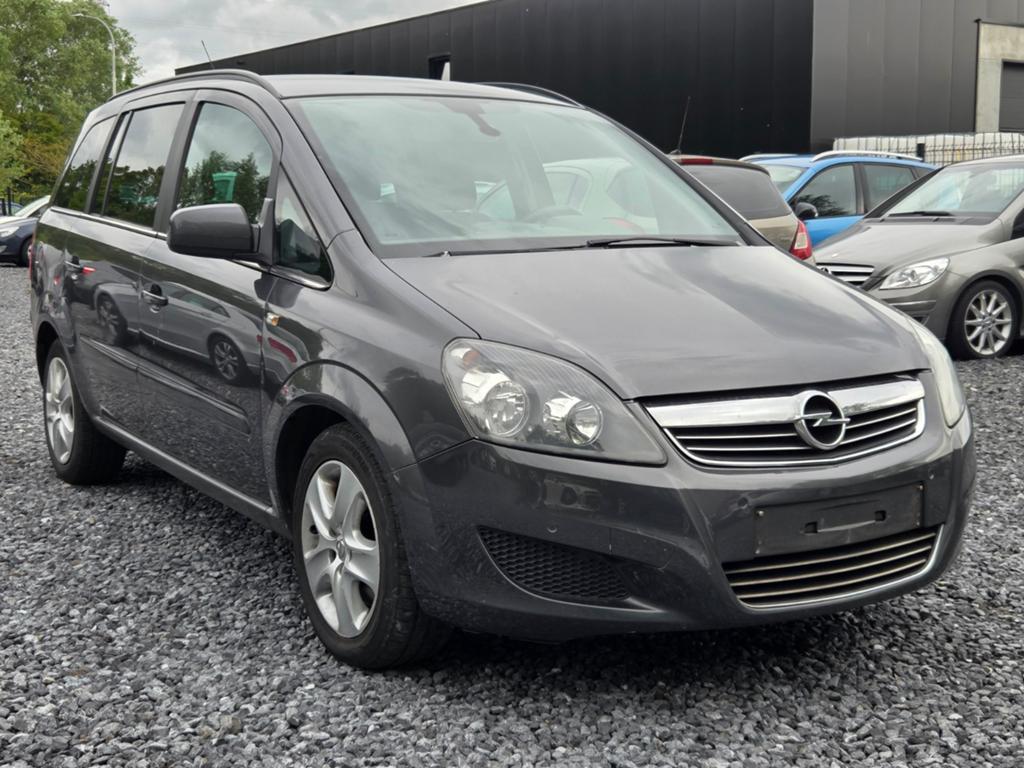 OPEL ZAFIRA 7 PLACES 2011 EURO 5 NAVIG ROULE TRÈS BIEN, Autos, Opel, Euro 5, Achat, 7 places, 5 portes