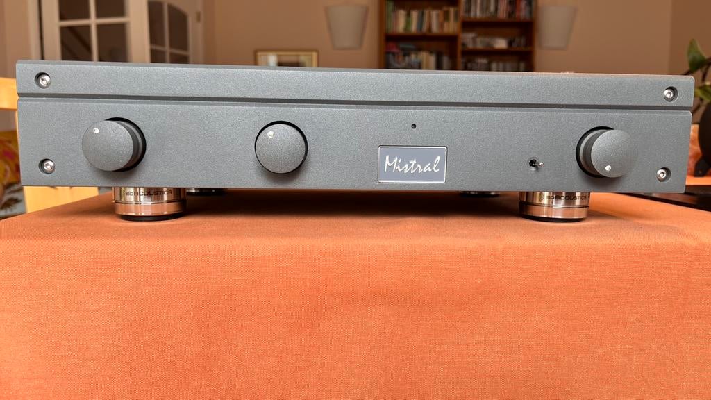 LFD Mistral HR met Phono Stage, Audio, Tv en Foto, Versterkers en Ontvangers, Ophalen of Verzenden, Zo goed als nieuw