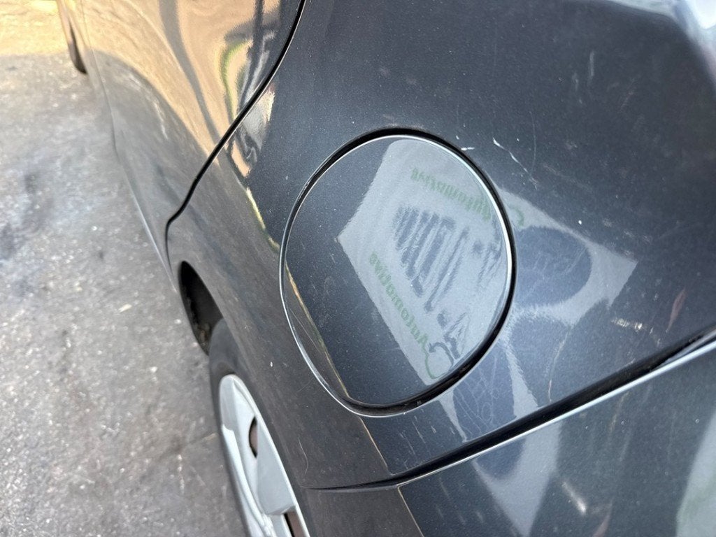 TRAPPE D'ESSENCE Toyota Aygo (B40) (01-2014/06-2018), Kundenbetreuung@toyota.de, Toyota, Utilisé, Toyota-Allee 2
50858  Köln, DE