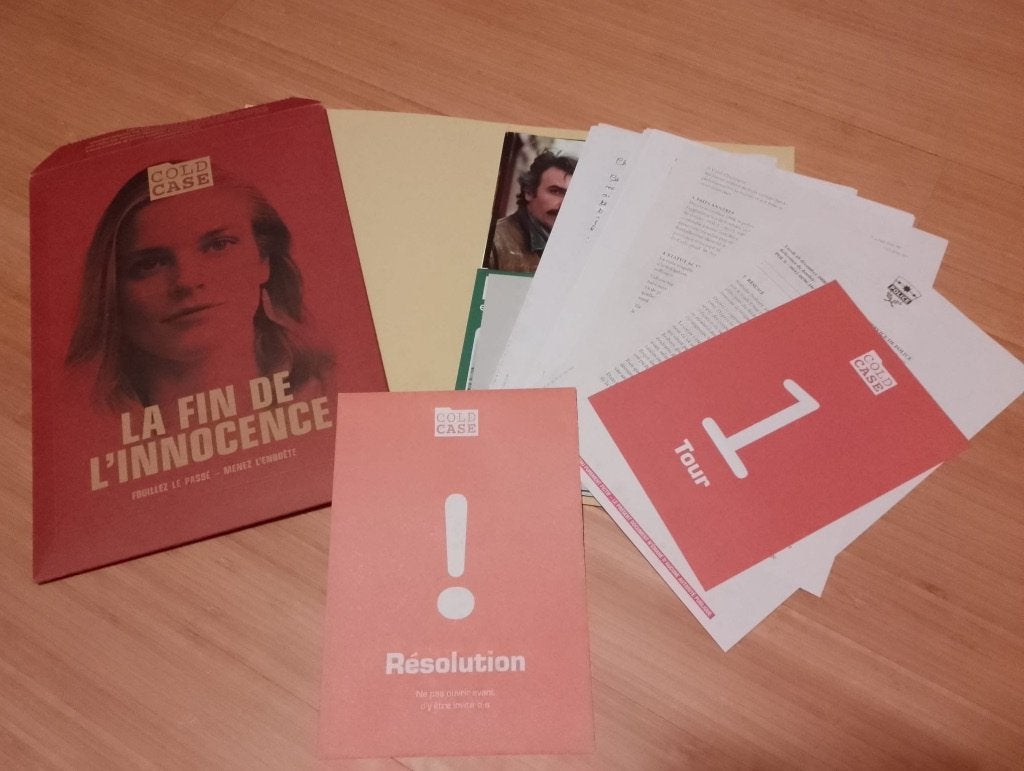 Jeu de société "Cold case - la fin de l'innocence", Drie of vier spelers, Ophalen, Zo goed als nieuw, Blackrocks games