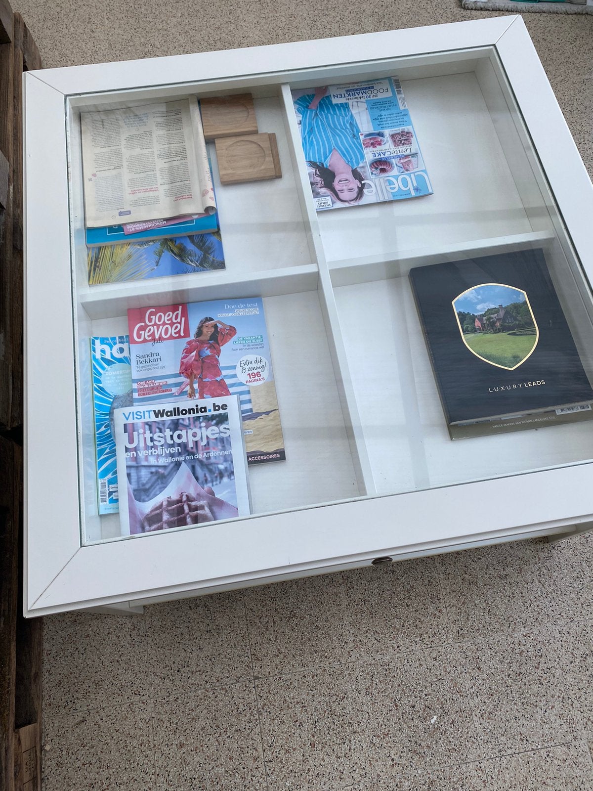 Salontafel, Ophalen, Gebruikt