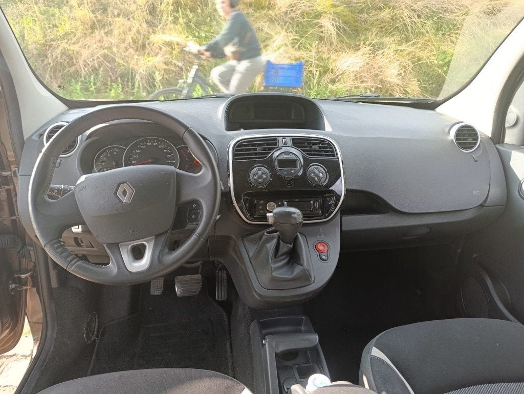 Renault Kangoo 1.6 essence Bj 2014 190000km AUTOMATIQUE, Euro 5, Achat, 4 portes, Entreprise