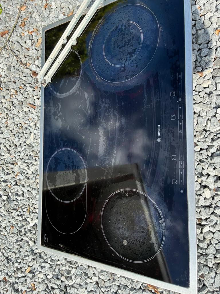 Bosch vitro keramische kookplaat, Elektronische apparatuur, Kookplaten, Ophalen, Gebruikt, Keramisch, 4 kookzones