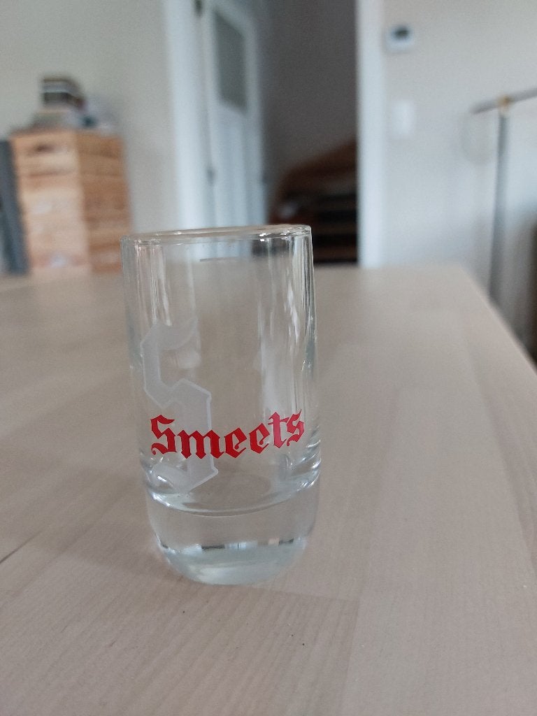 Smeets jeneverglas, Collections, Verres & Petits Verres, Comme neuf, Verres et Verres à shot, Enlèvement