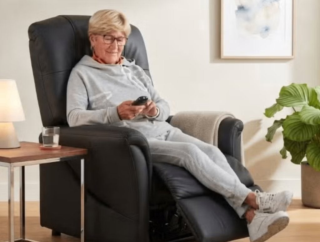 Elektrische relaxzetel met liftfunctie, Ophalen, Gebruikt