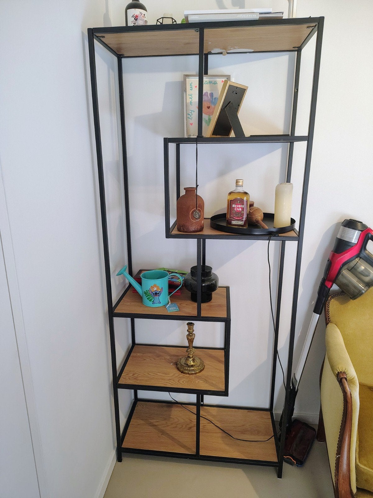 Asymmetrische kast, Huis en Inrichting, Ophalen