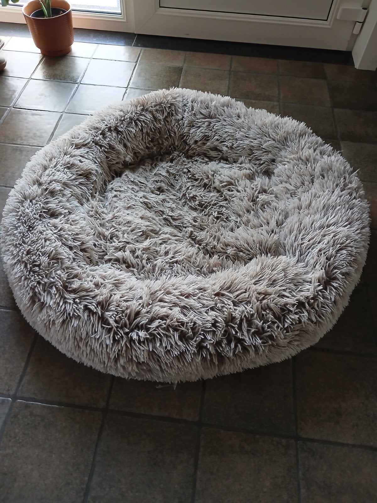 Hondenkussen diameter 1meter, Dieren en Toebehoren, Hondenmanden, Ophalen, Zo goed als nieuw, Pluche