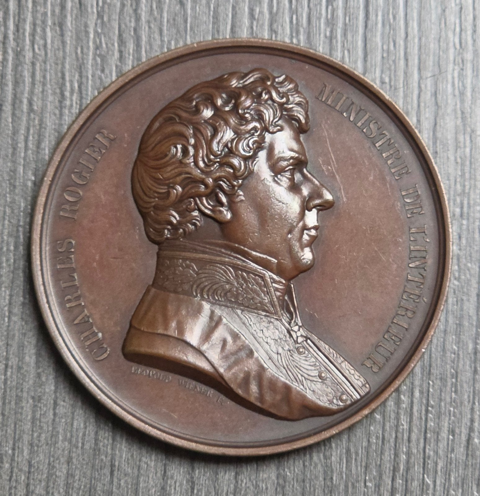 Medaille Leopold Wiener , Charles Rogier 1852 7cm, Postzegels en Munten, Ophalen of Verzenden, Brons