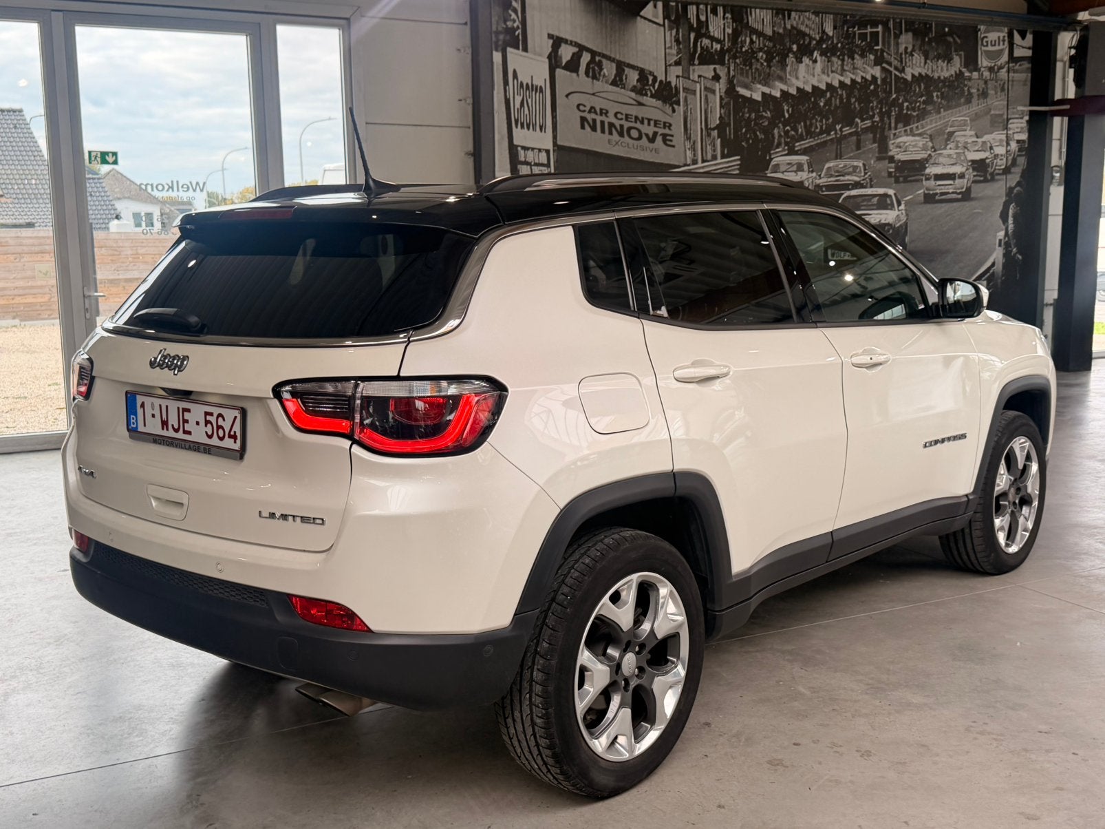 JEEP COMPASS, Auto's, Automaat, 4 deurs, 4 cilinders, Wit