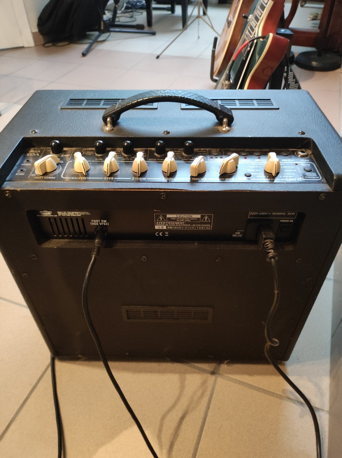 Gitaarversterker Vox Valvetronix vt80+ + bank, Elektronische apparatuur, Fornuizen, Ophalen